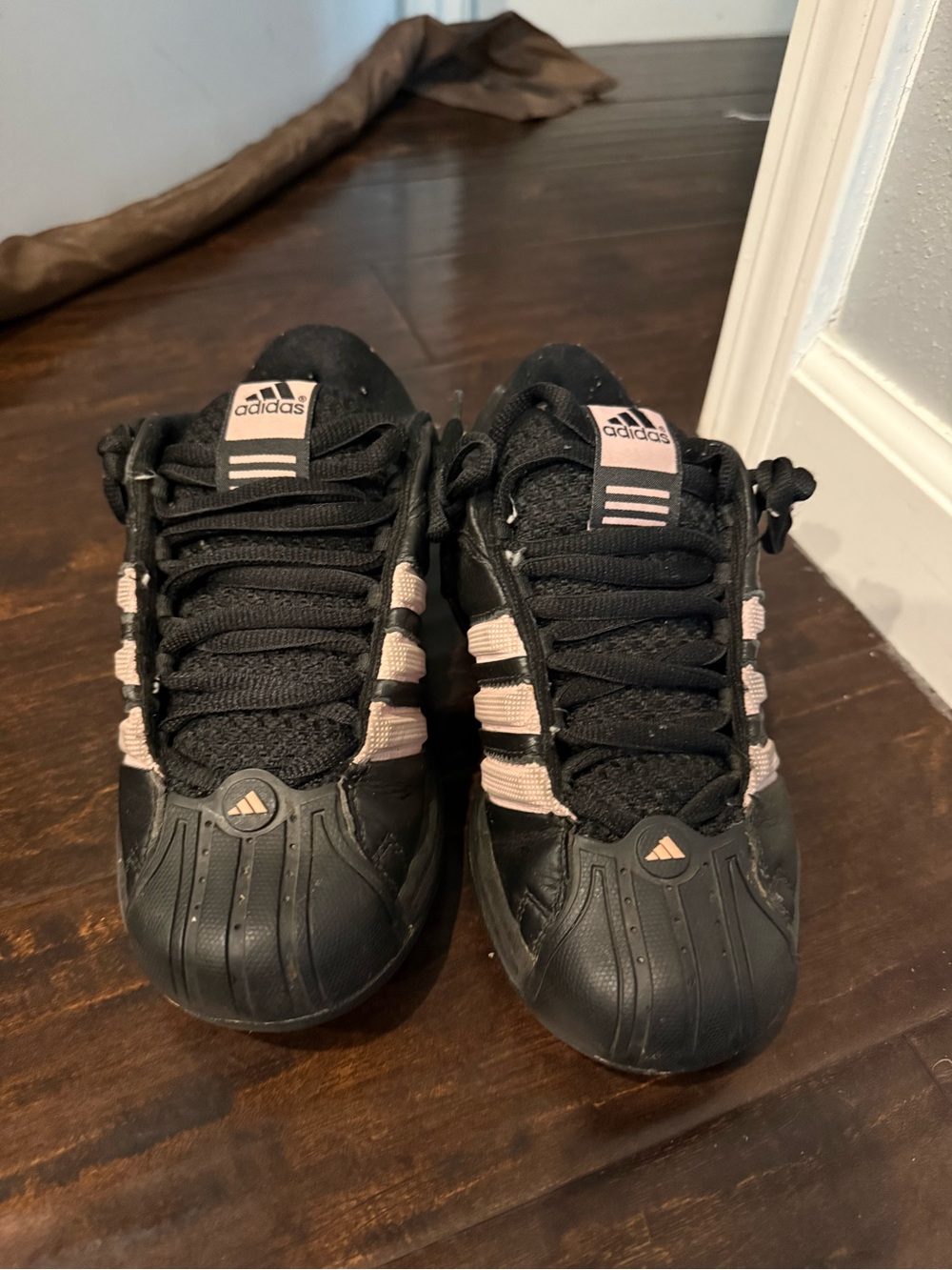 🖤🩷 Vintage Adidas Metrum W Skateboarding Shoes | Women’s Size 6